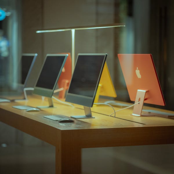 Choisir son CRM pour une petite entreprise : grille de sélection